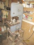 BAND SAW