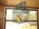 HEAVY DUTY ANTIQUE BIRD CAGE