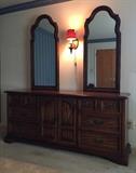 DRESSER WITH 2 MIRRORS