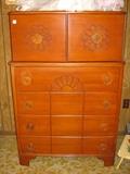 Chest of drawers