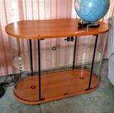 Lockable lit displace case in excellent condition.