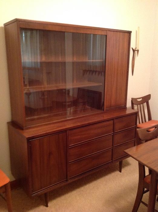 Causey Estate Sale Retro to the MAX starts on 4/2/2016