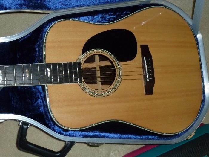 SIGMA GUITAR DR-28H by MARTIN Acoustic Guitar RIGHT HANDED 6 STRING EST1970JAPAN 