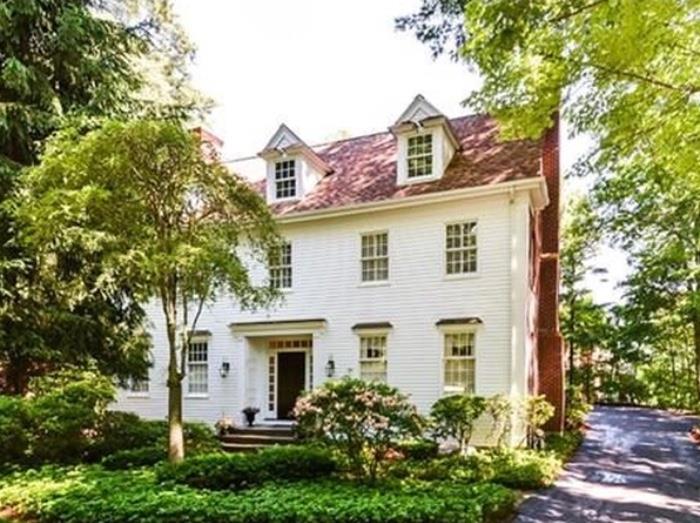 WELLESLEY ESTATE SALE in Wellesley Hills, MA starts on 5/13/2016