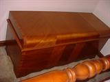 This Lane cedar chest is super clean and is in excellent plus condition.