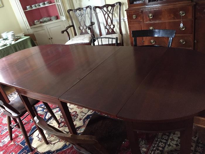 JUST ADDED! Hepplewhite dining table