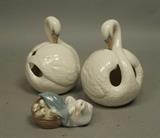 Lot 192:  3pcs LLADRO Figurines Sculptures. One Momma & Baby Ducks. Pr Swan Figures Pomanders Potpourri Balls. : Dimensions:  H: 6 inches: W: 4.25 inches: D: 4.25 inches --- US Shipping charge: $35