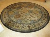 Round 9' Sphinx rug