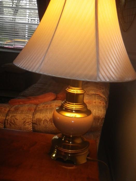 Table lamp, brass and pink base