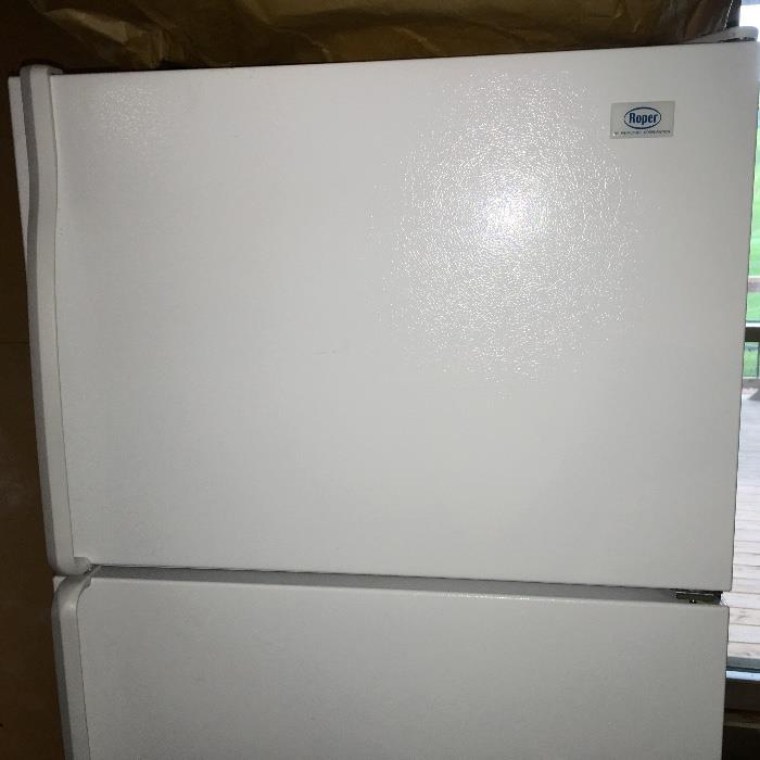 Roper refrigerator