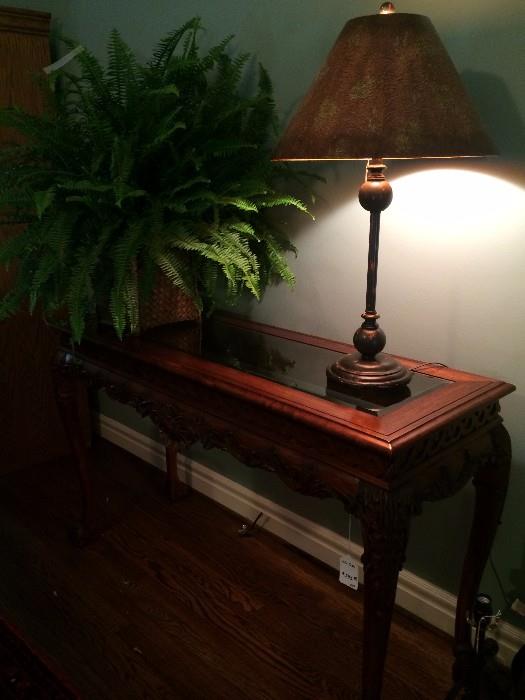 Another fine sofa table and lamp