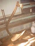 ANTIQUE - LARGE CAST IRON CULTIVATOR