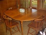 MAPLE TABLE W/  6 CHAIRS