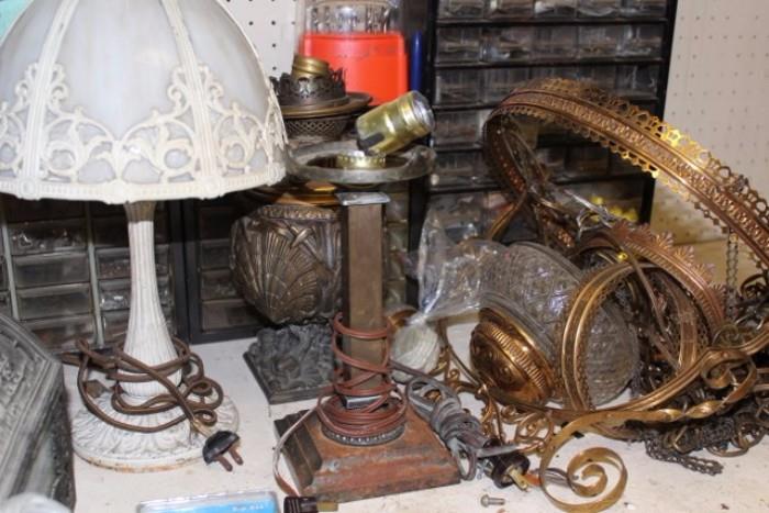 Lamps & Lamp Parts