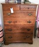 #35 Ethan Allen Chest of drawers 33x19x45 $125
