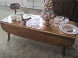 Ethan Allen coffee table
