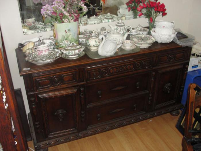 Dinner set Royal Crown Derby Gold Aves 36 pieces and a 1930s Oak Buffet Hand Carved, Cup And Saucer, 5 Drawers and a large mirror