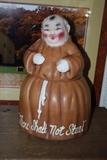 Love this cookie jar!