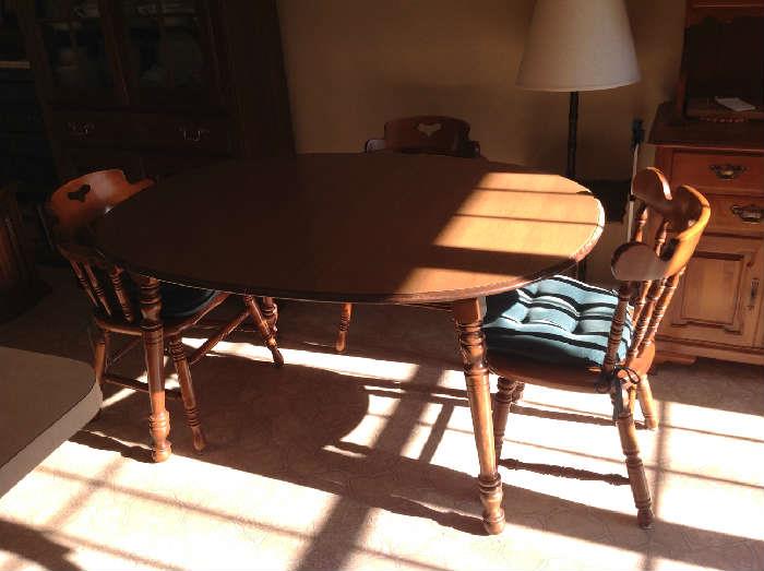 Kitchen Table / 8 Chairs $ 300.00