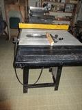 TABLE SAW