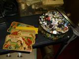 Vintage buttons & needles