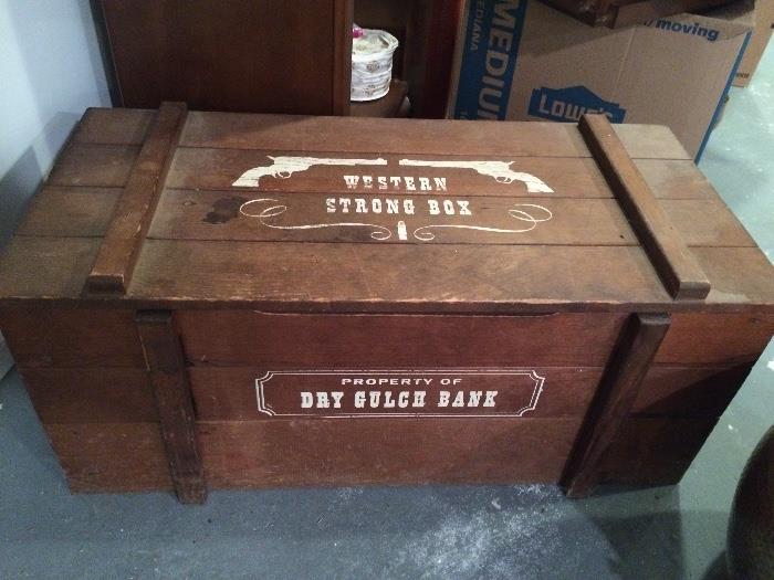 Western Strong Box, wood