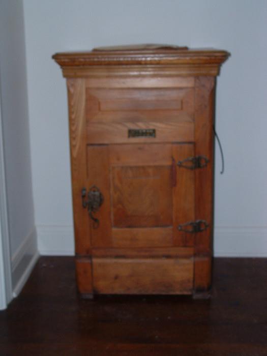 antique icebox - nice smaller size