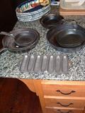 cast iron cookware