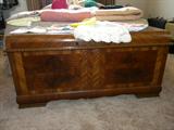 Lane cedar chest