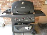 Kenmore gas grill two full propane tanks