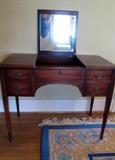 Kindel mahogany dressing table
