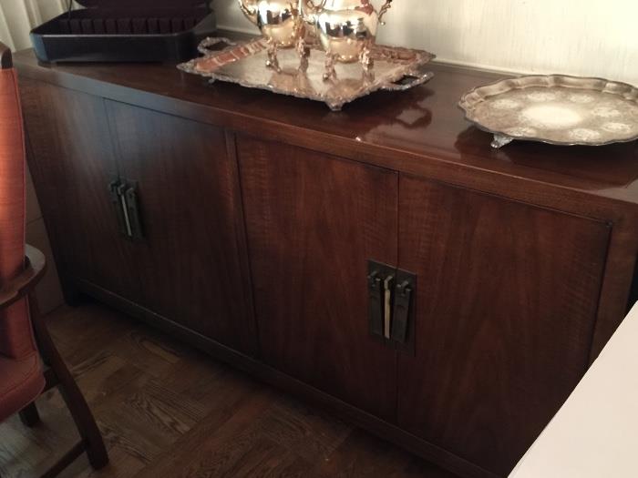 Heritage Buffet.
