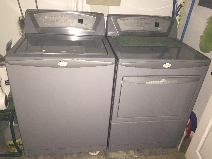 Calypso whirlpool silver washer and dryer.  Great condition 