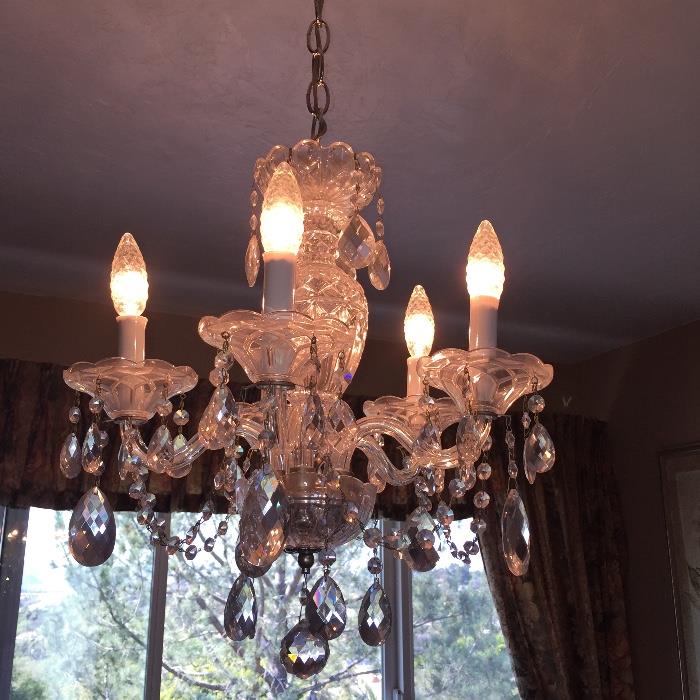 Petite size crystal chandelier, very pretty