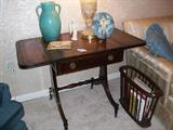 Sofa table Mahogany & leather top.