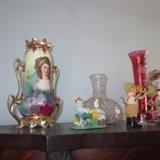 VINTAGE COLLECTIBLES