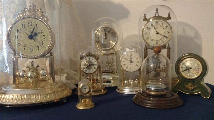 Assortment of anniversary clocks