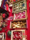 Great collection of vintage Christmas bulbs, including Shiny Brite 
