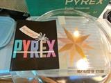 VINTAGE Pyrex Zodiak casserole - N.I.B.