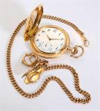 Lot# 1027 A 14K yellow gold hunter case pocket watch with gold chain 









The porcelain white double sunk dial with black enamel Arabic numerals attached to a standard bar movement within a 14K yellow gold smooth hunter case, hallmarked and numbered #193568, stem wind and lever set with a chain link 14K pink gold watch fob with charm, weight: 152 gms gross. est:$1800/2250