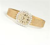 Lot# 1104 A ladies 14K gold and diamond-bezel bracelet wristwatch, Rolex 









The champagne bark finish dial with baton numeral markers, marked Rolex with the crown, attached to 17 jewel Rolex Ref. 1400 movement, cased in a 14K yellow gold case with diamond bezel,?integrated bark finish band, clasp marked ?14K France? then hallmarked,?case interior marked ?Rolex 14K gold?I & W #60805?, L: 7'' Weight: 30gms gross. est:$1500/2000