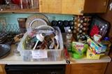 kitchen accessories / small appliances / & other house hold items