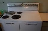 rare 40" retro General Electric stove in working condition
