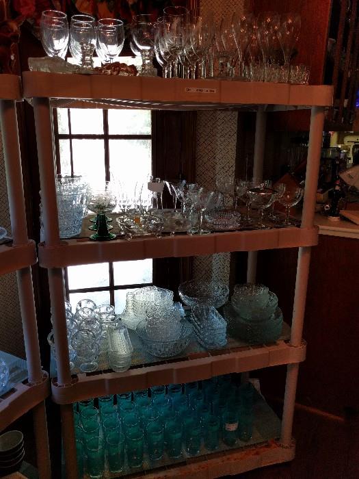 I TOLD you there was a lot of stemware/glassware. The bottom shelf is MCM glassware from a 1960's diner - come get it!
