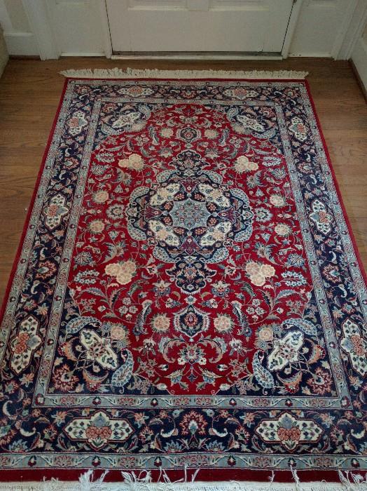 Gorgeous hand woven Persian Tabriz, 100% wool, measures 4' x 6'