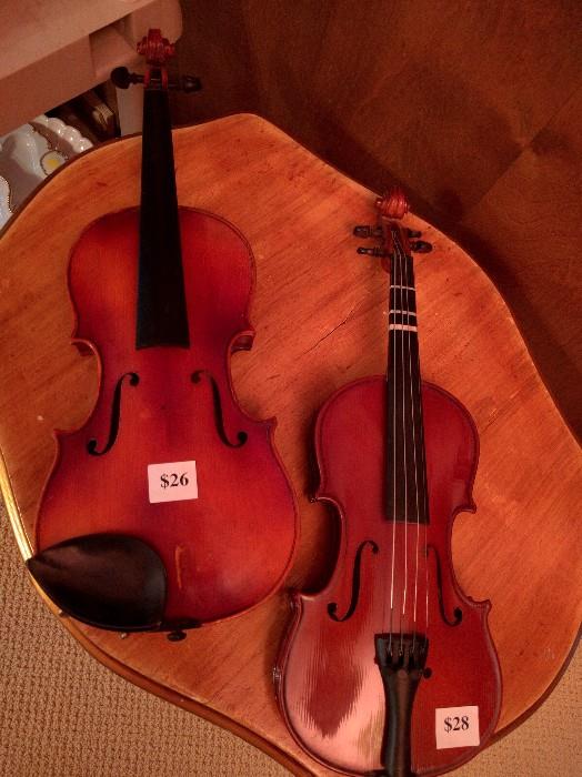 LOOK! A Stradivarius for only $26.00!