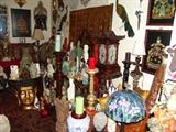 Numerous collection of porcelains, candlesticks, pagodas, urns