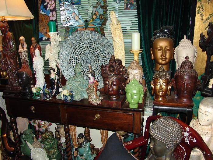 Buddhas and statues