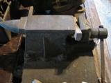 anvil/vice