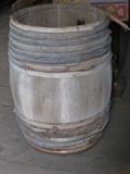 wood barrel/ bark reinforcement